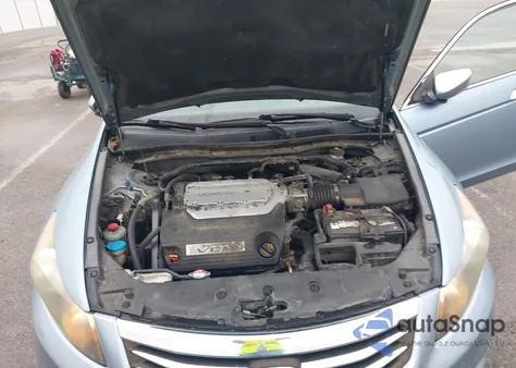 2011 Honda Accord 3.5 Ex-L z USA, uszkodzony, nr VIN 1HGCP3F87BA004973